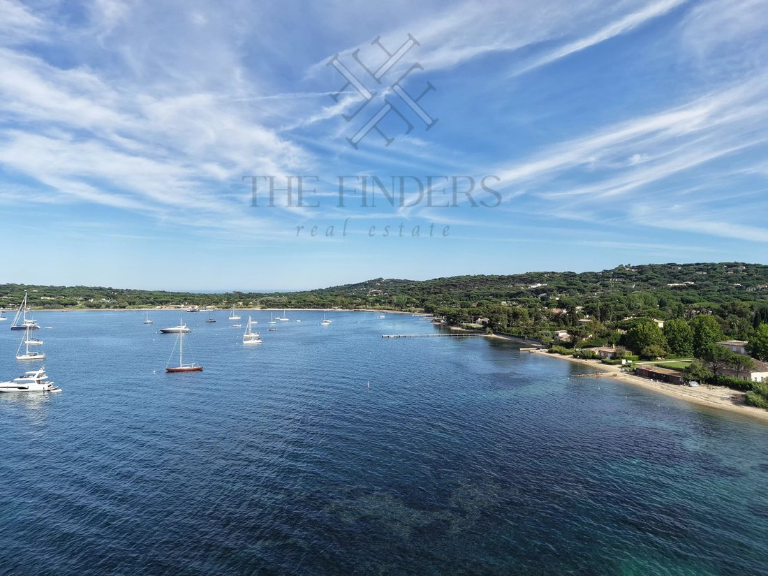 Villa in French Riviera, Provence-Alpes-Côte d'Azur, France 1 - 18110959