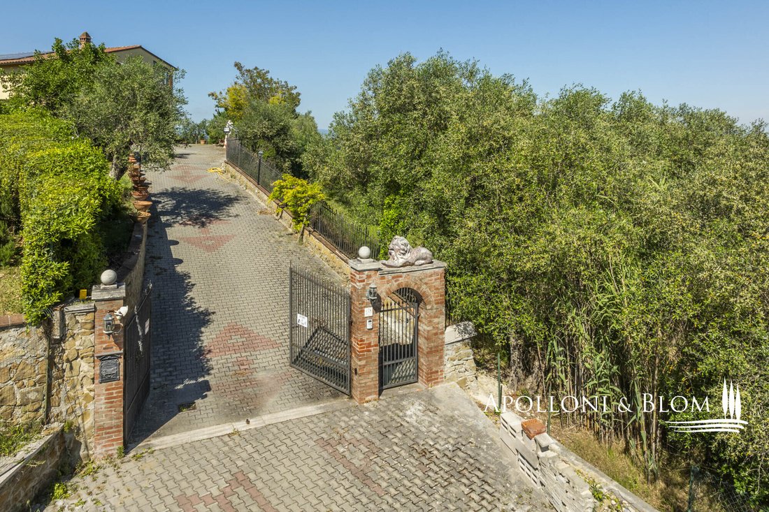 Villa in Sinalunga, Tuscany, Italy 4 - 16815025