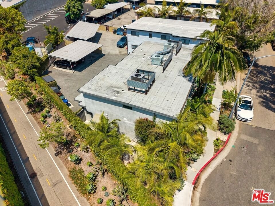 Culver City, California, United States 5 - 18112644