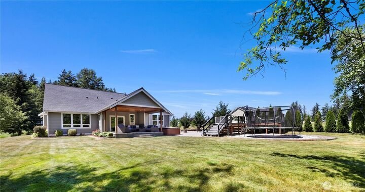 House in Ferndale, Washington, United States 3 - 18115740