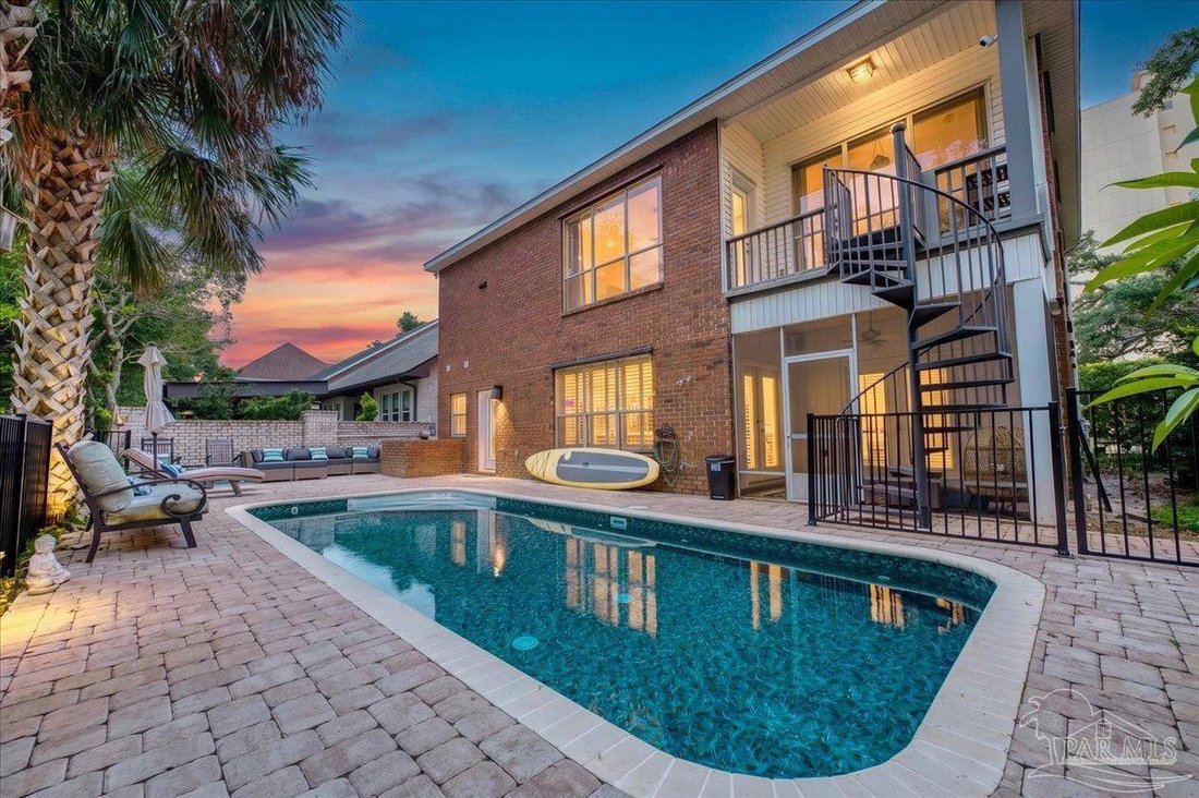 House in Pensacola, Florida, United States 3 - 18112802