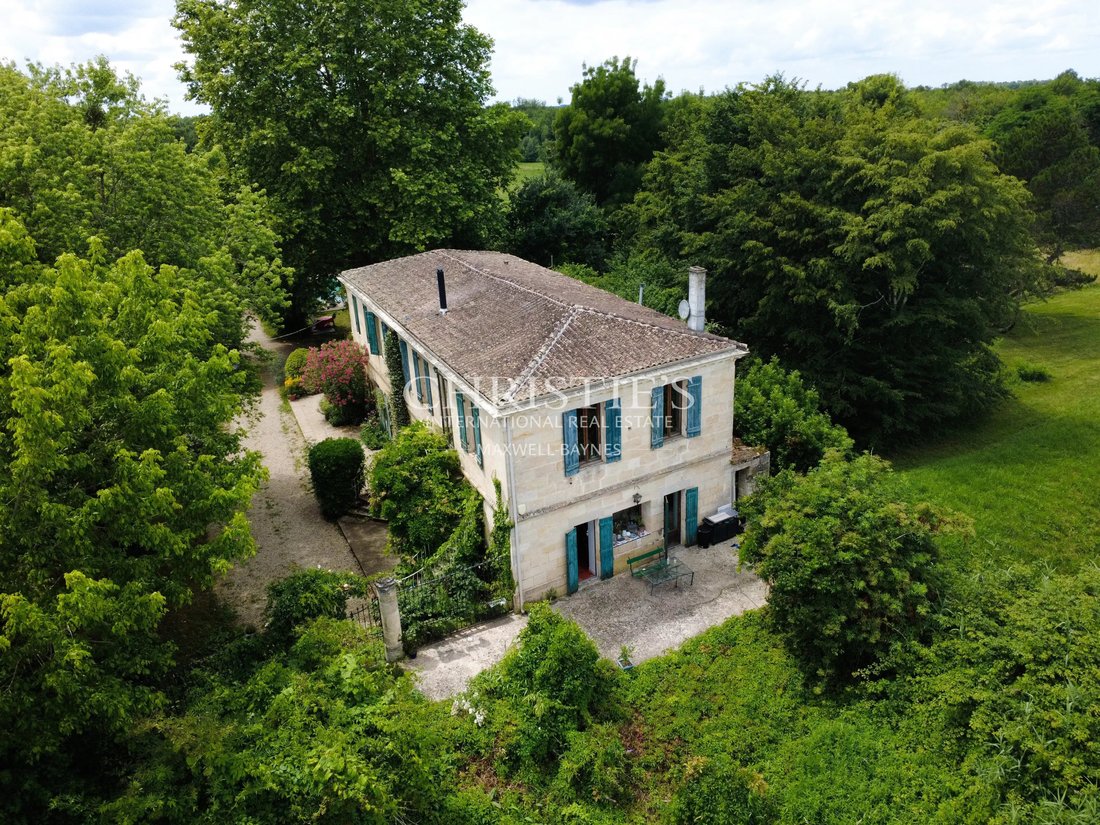 House in Beautiran, Nouvelle-Aquitaine, France 1 - 17467668