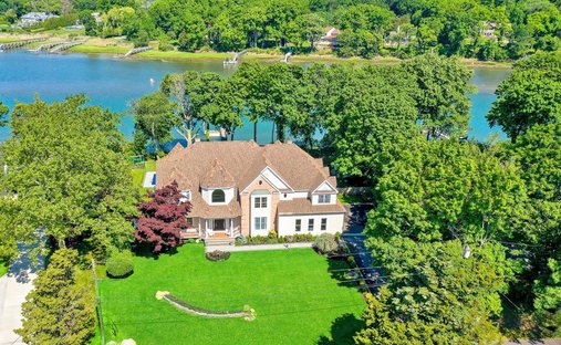 House in Setauket, New York, United States 1