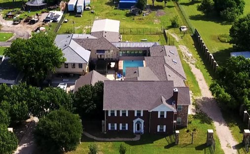 House in Crowley, Texas, United States 1