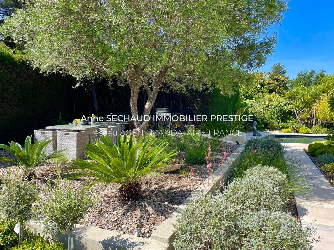 House in Mougins, Provence-Alpes-Côte d'Azur, France 5 - 18111546