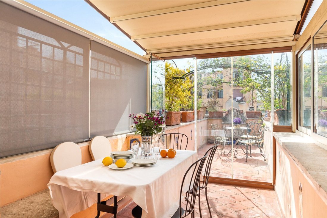 Apartment in Trastevere, Rome, Italy 5 - 18111097