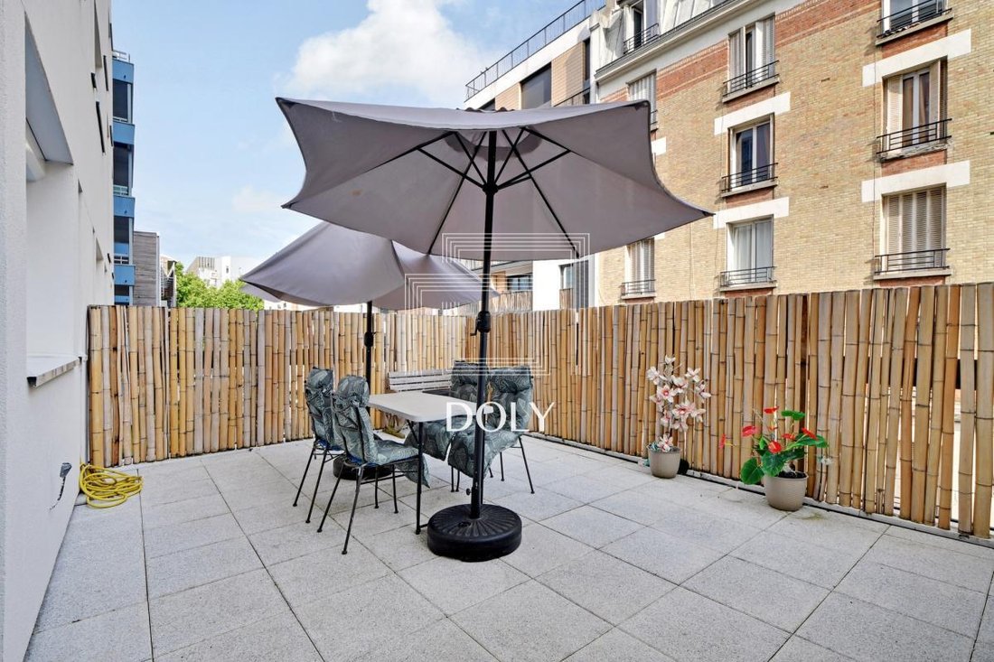Apartment in Epinettes, Issy-les-Moulineaux, France 5 - 18111363