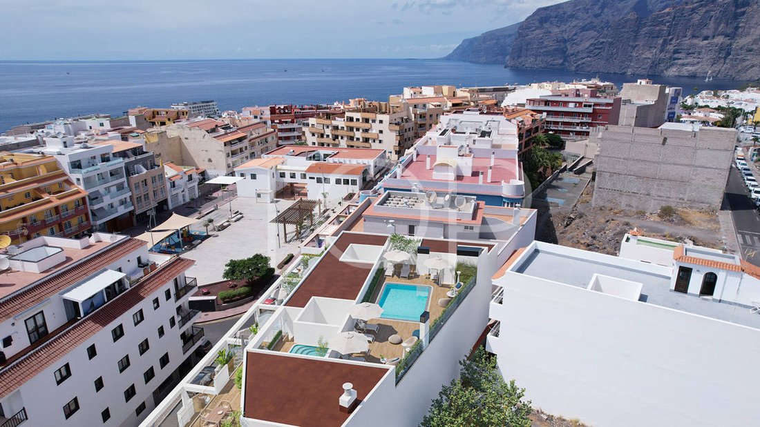 Apartment in Acantilados de Los Gigantes, Canary Islands, Spain 2 - 18113273