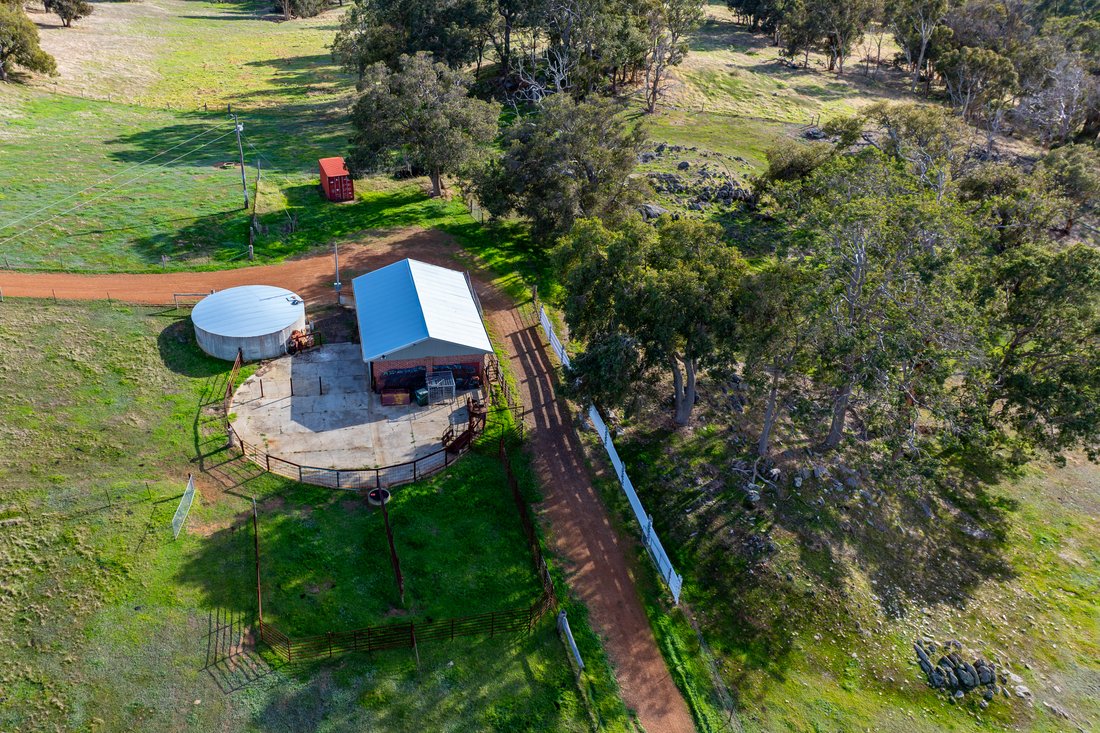 Country House in Henty, Western Australia, Australia 5 - 18115465