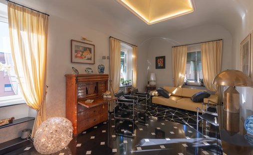 Apartment in Medio Levante, Genoa, Liguria 1