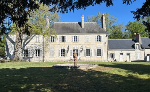 House in Meung-sur-Loire, Centre-Val de Loire, France 1