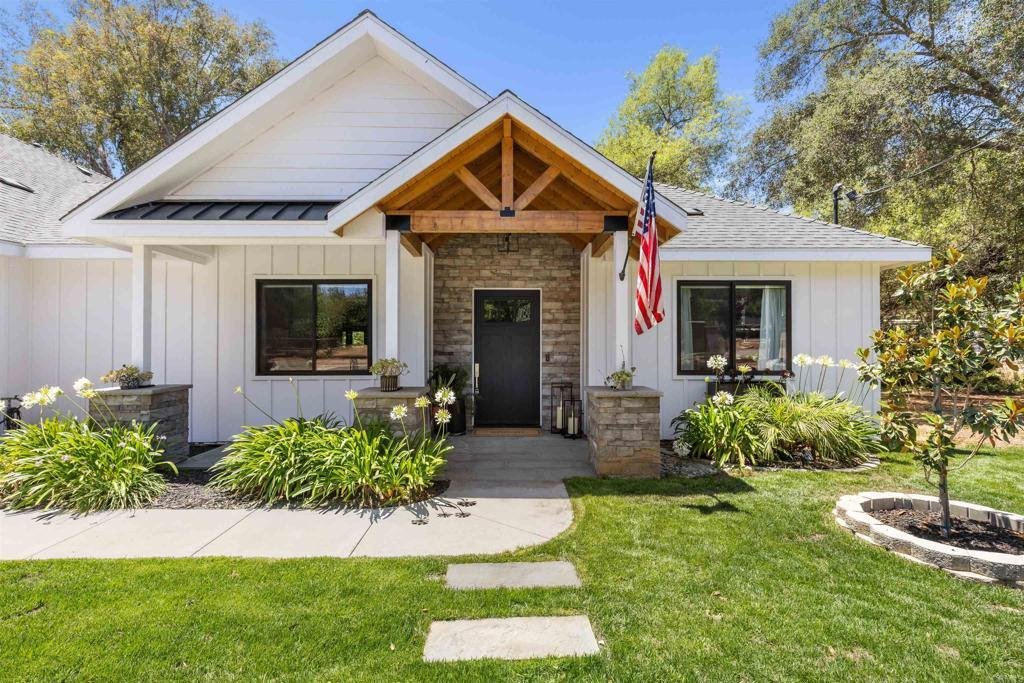 House in Escondido, California, United States 4 - 18112276