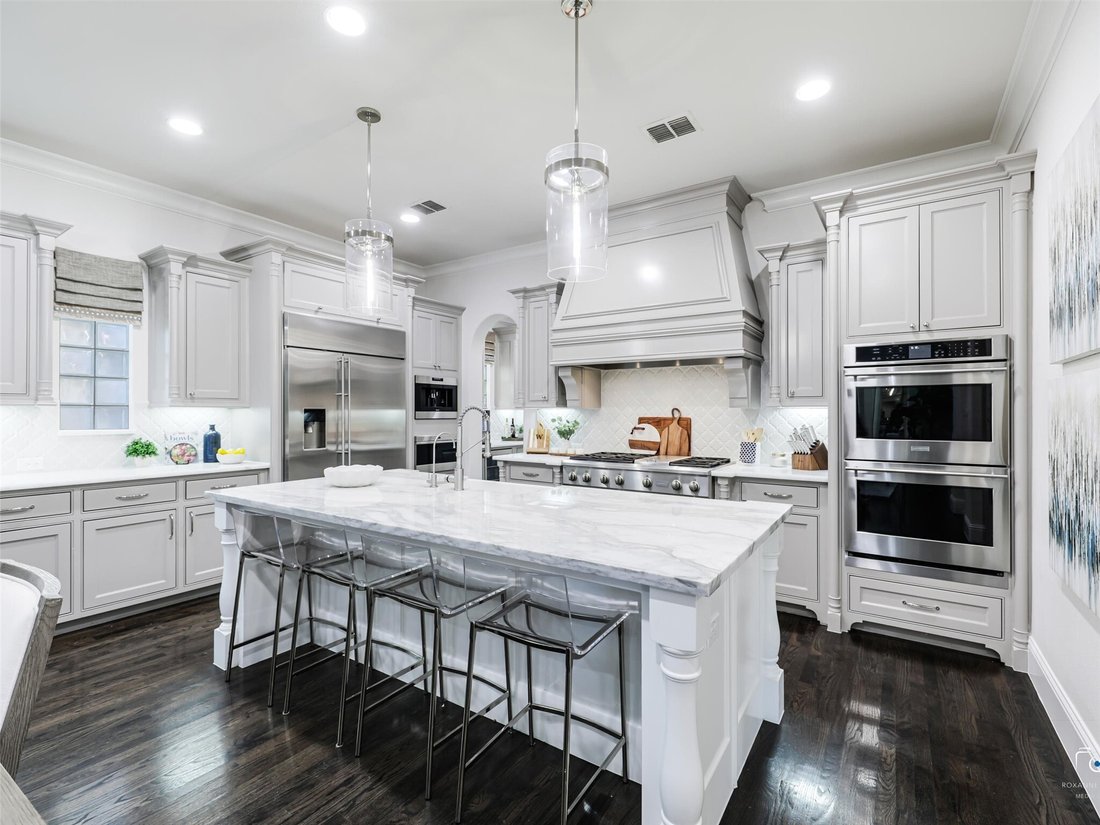 House in Frisco, Texas, United States 2 - 18113074