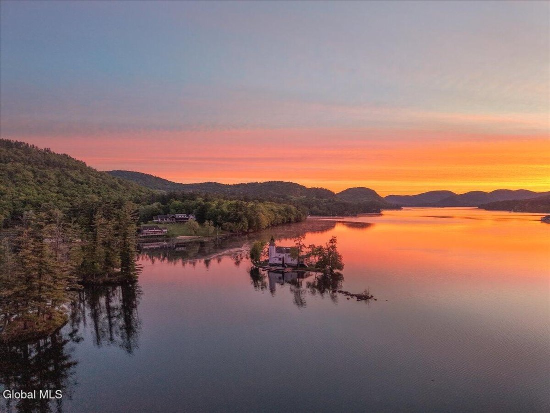 House in Brant Lake, New York, United States 1 - 18112428