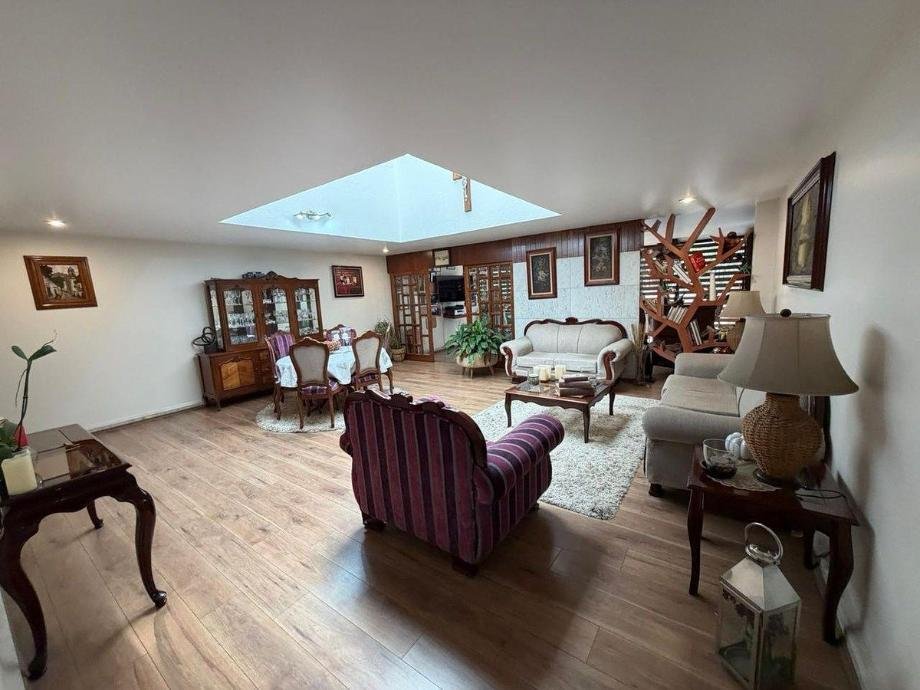 House in Mexico City, Mexico 2 - 18115381