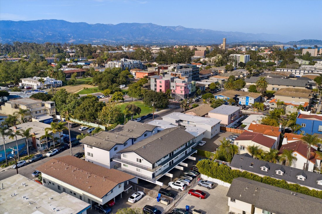 Goleta, California, United States 4 - 18112716