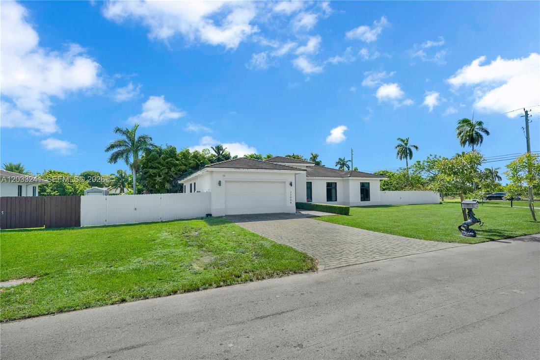 House in Homestead, Florida, United States 2 - 18112928