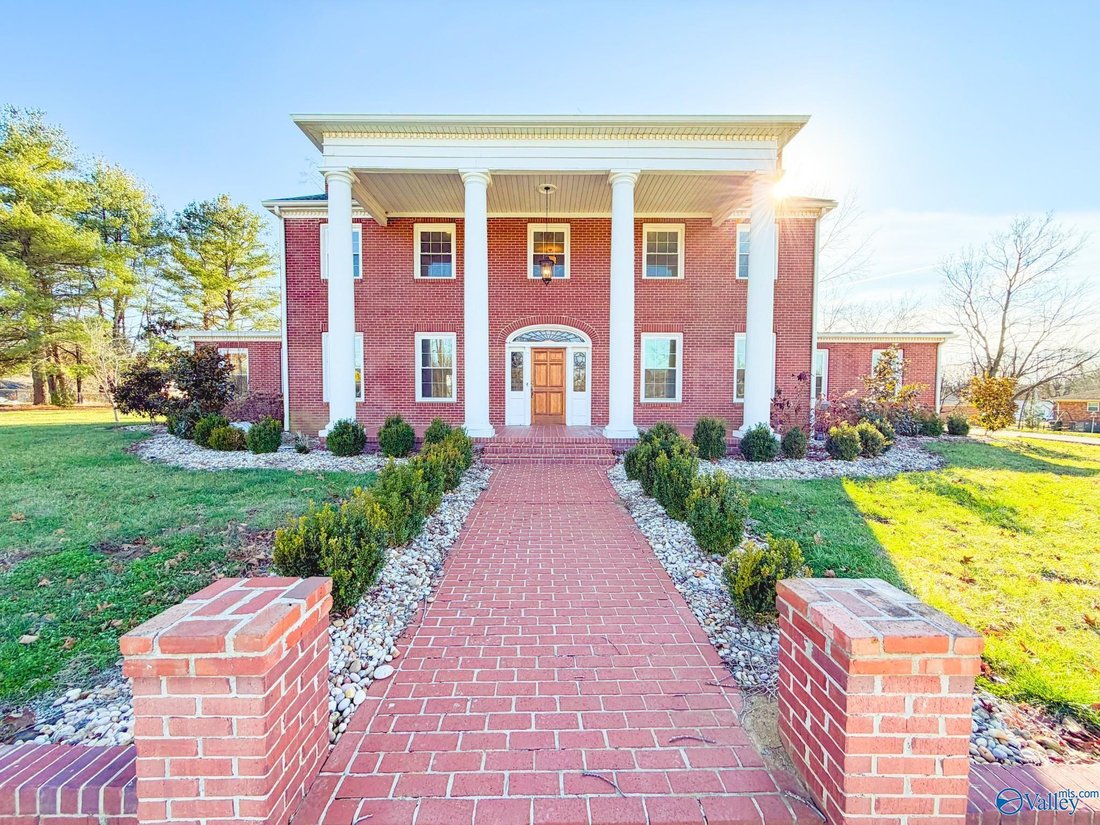 House in Pulaski, Tennessee, United States 1 - 18112436