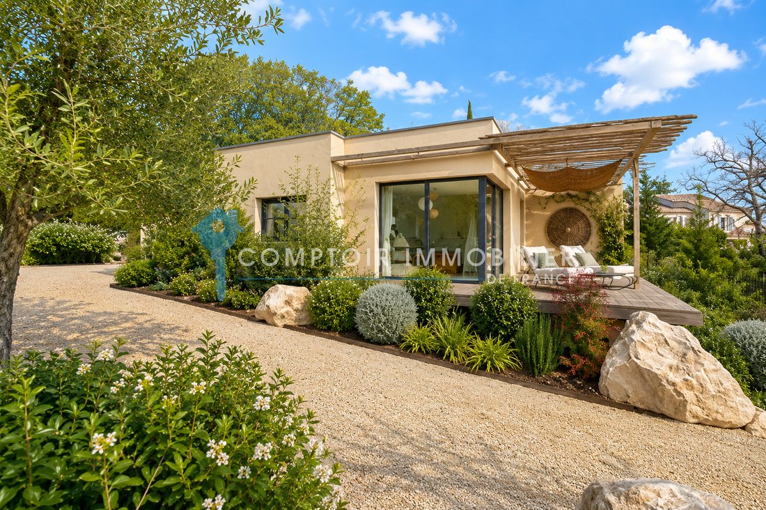 Villa in Montagne des Chèvres, Villeneuve-lès-Avignon, France 5 - 17042884