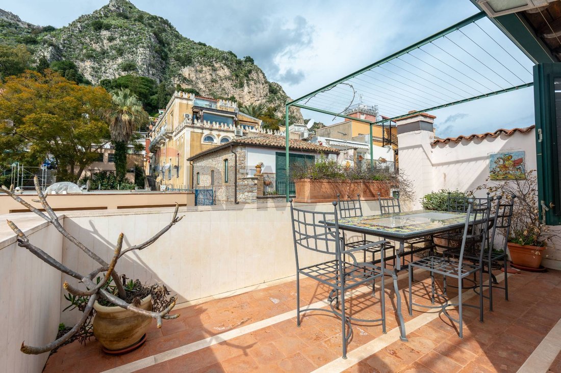Apartment in Taormina, Sicily, Italy 1 - 18115408