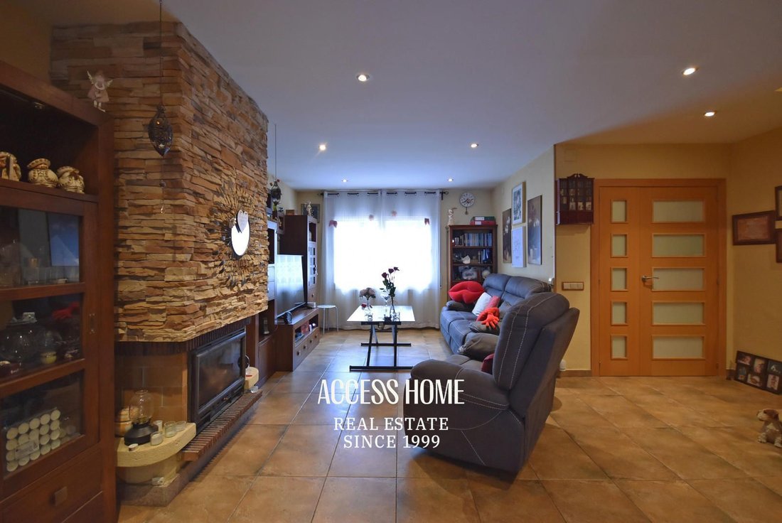 House in Premia de Mar, Catalonia, Spain 2 - 18110268