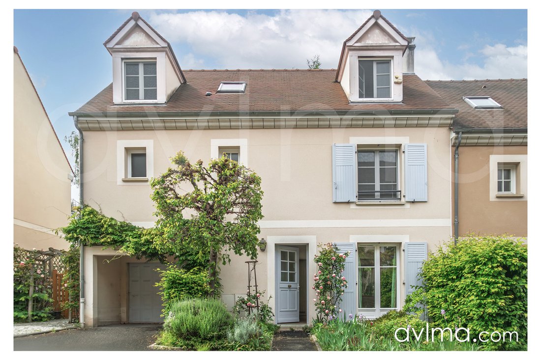 House in Marly-le-Roi, Ile-de-France, France 1 - 18113507