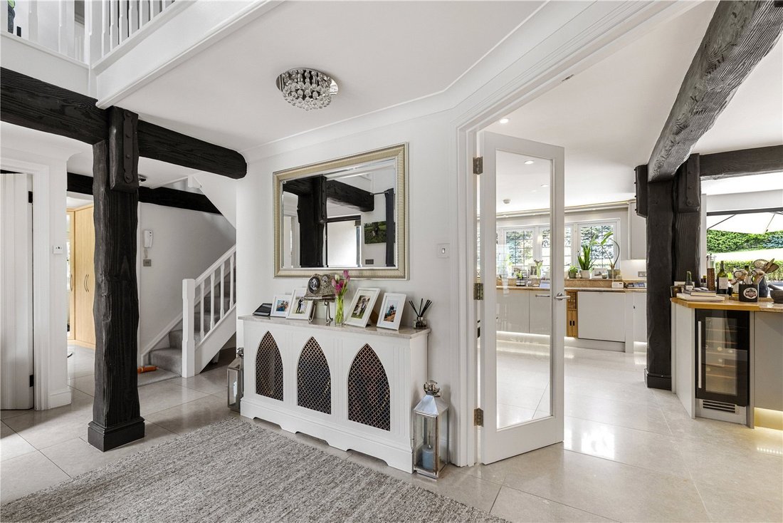 House in Sevenoaks, England 5 - 18111071