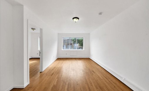House in New York, New York, United States 1