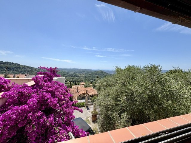 House in Grasse, Provence-Alpes-Côte d'Azur, France 4 - 18113424