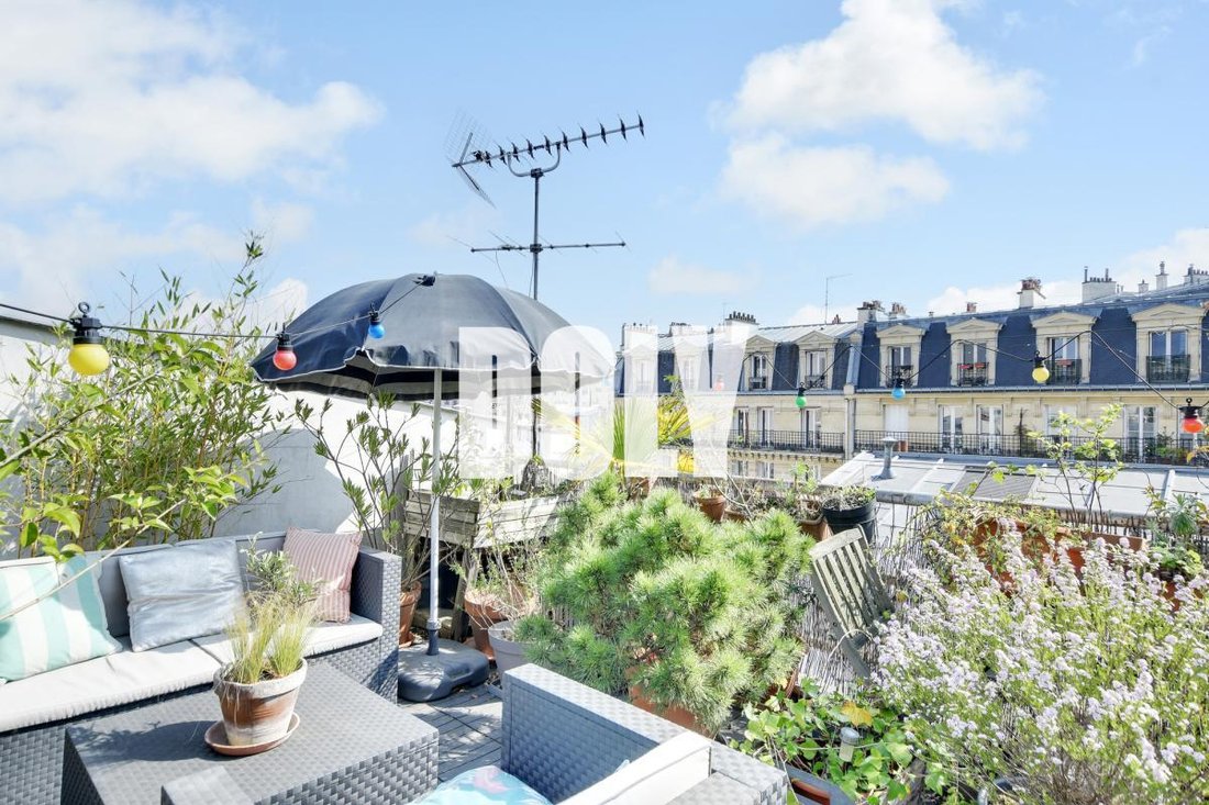 Apartment in La Fourche-Guy Môquet, Paris 17e Arrondissement, Paris 3 - 18111475