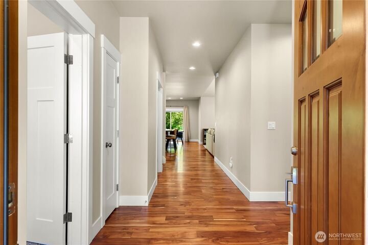 House in Ferndale, Washington, United States 4 - 18115740