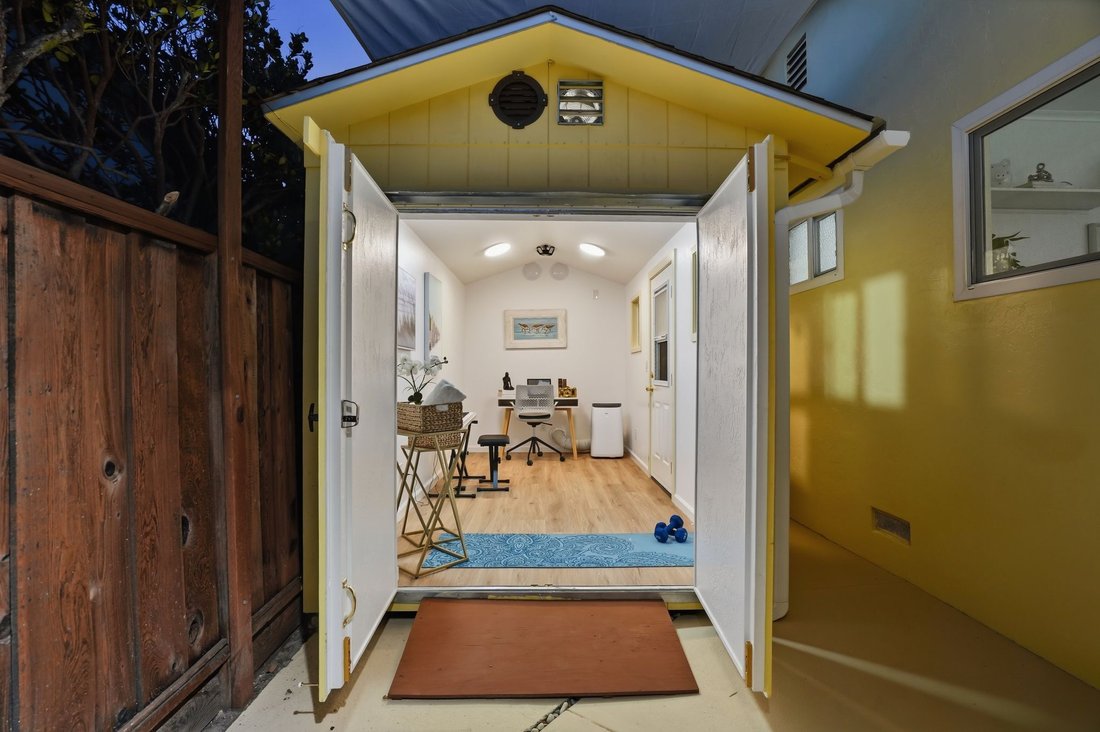 House in Saratoga, California, United States 3 - 18110127