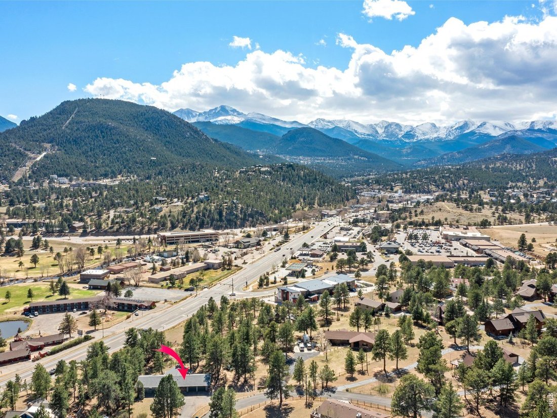 House in Estes Park, Colorado, United States 2 - 18114359