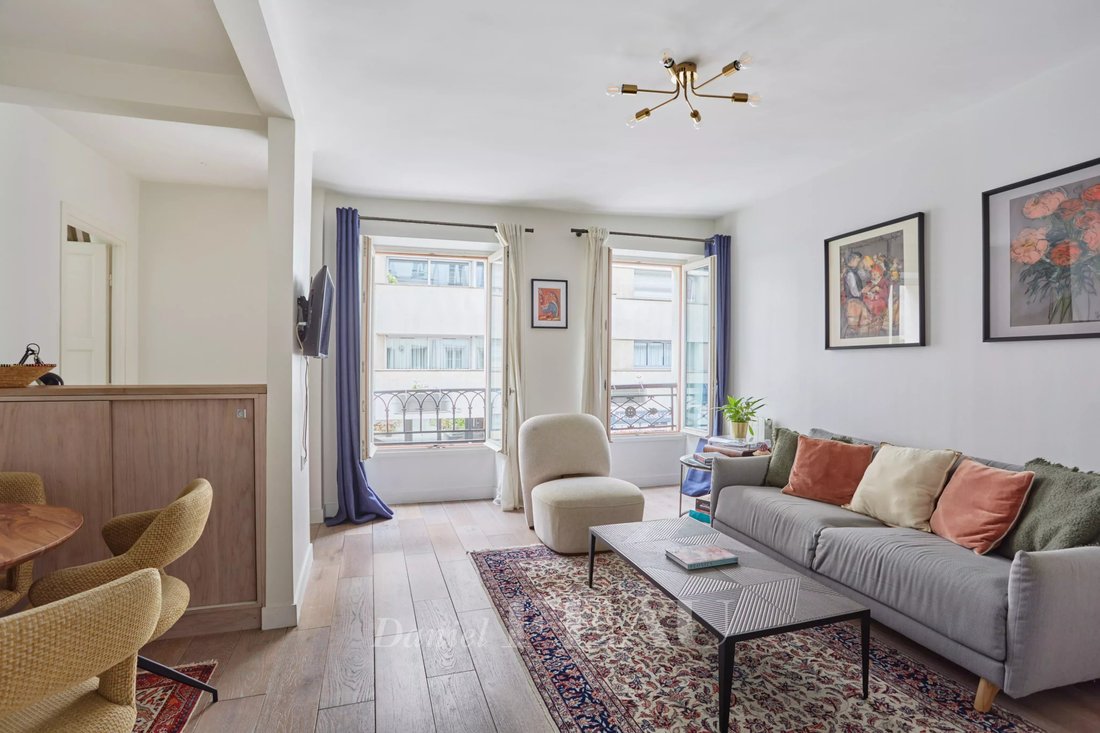 Apartment in Gros Caillou, Paris 7e Arrondissement, Paris 3 - 18111350