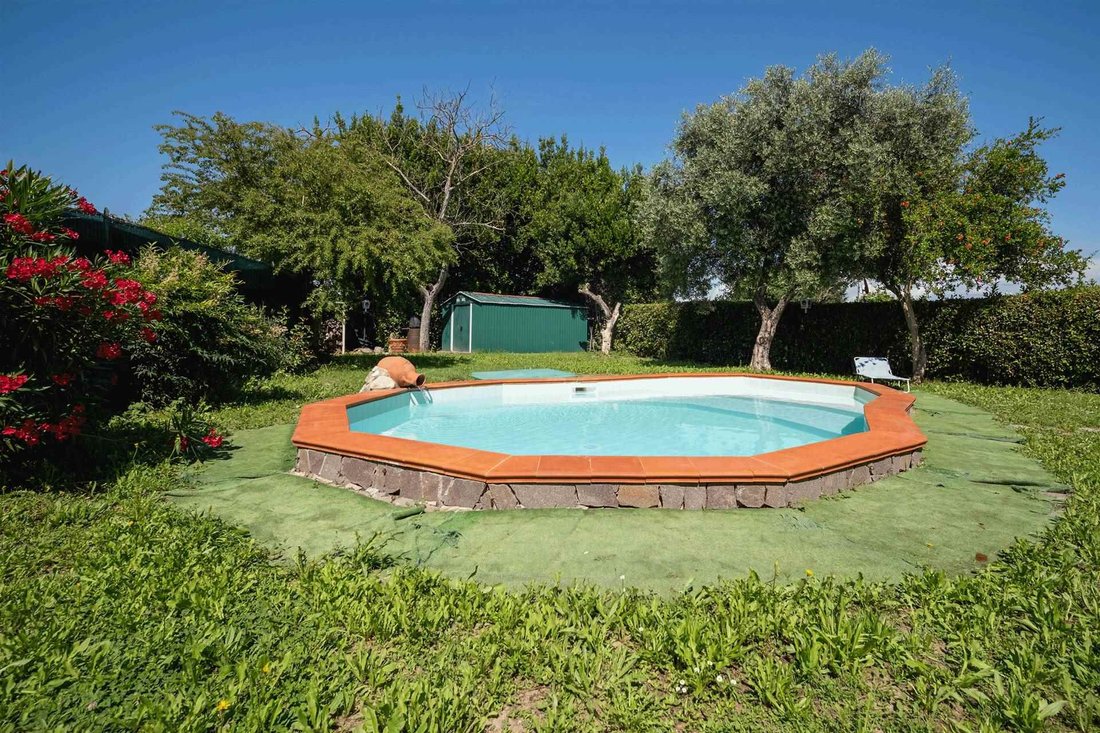 Torricella, Campi Bisenzio, Tuscany 1 - 17460425