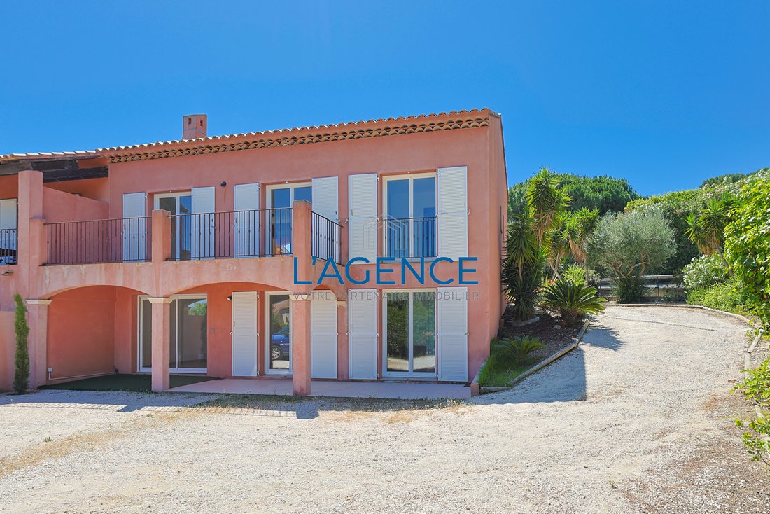House in Hyeres, Provence-Alpes-Côte d'Azur, France 5 - 18096125
