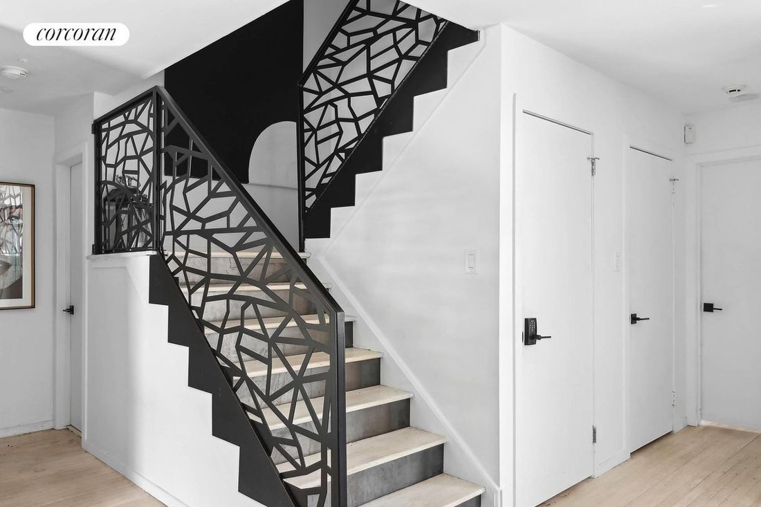 House in Westhampton, New York, United States 4 - 18112174