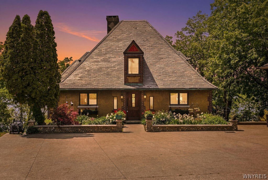 House in Lewiston, New York, United States 2 - 18110401