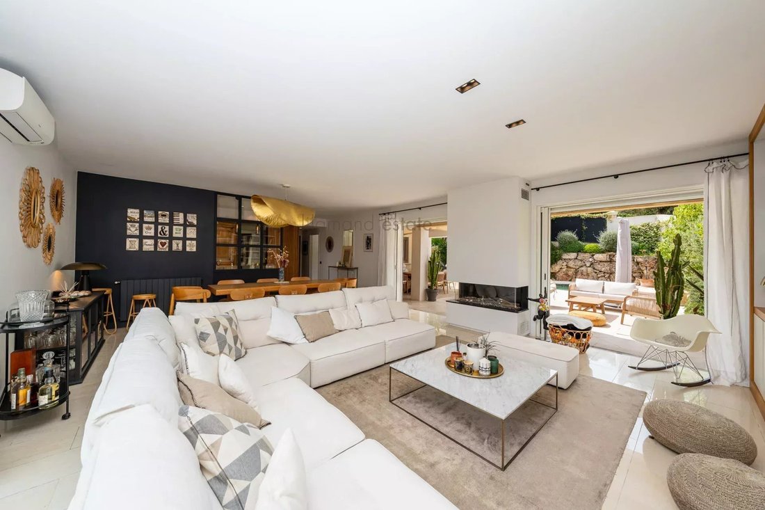 Villa in Les Indes les-Groulles, Mouans-Sartoux, France 5 - 18110661