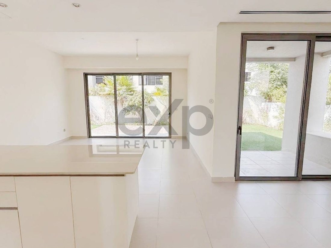 Villa in Dubai Hills Estate, Dubai, United Arab Emirates 4 - 18110904