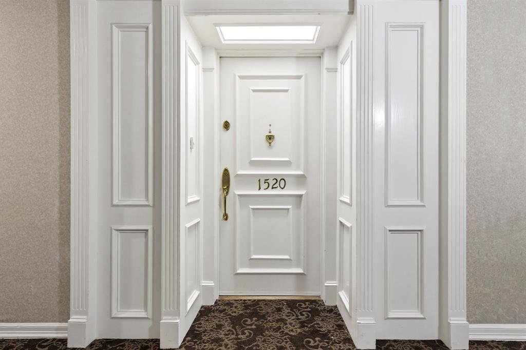 Condo in Dallas, Texas, United States 2 - 18114123