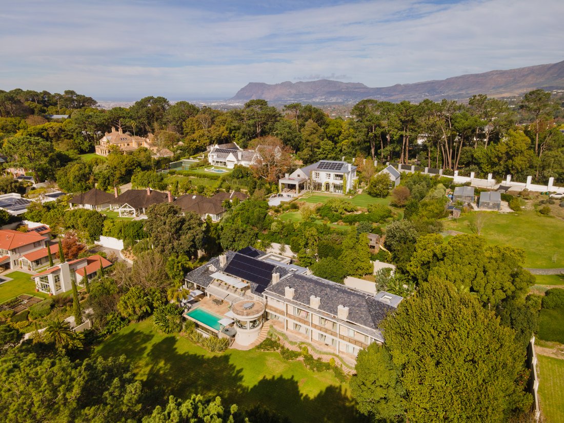 House in Rondebosch, Cape Town, South Africa 4 - 18111770