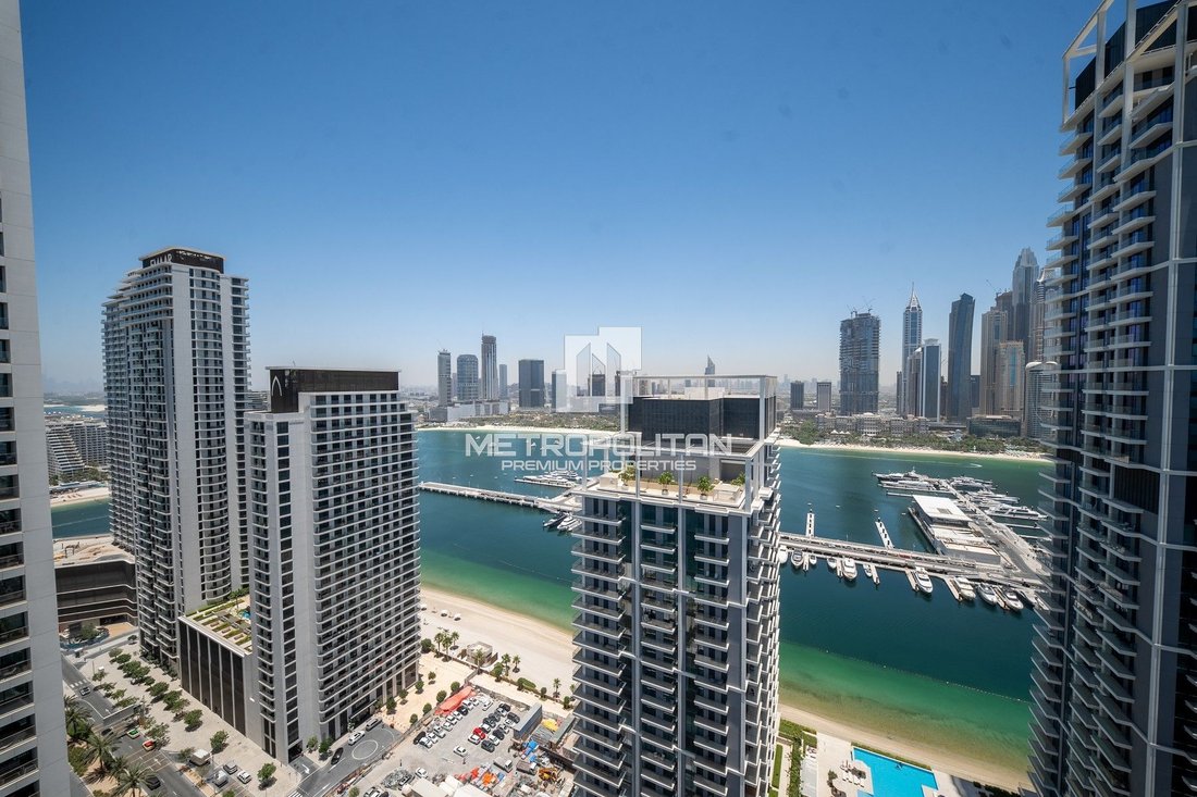 Apartment in Dubai Harbour, Dubai, United Arab Emirates 1 - 14428095