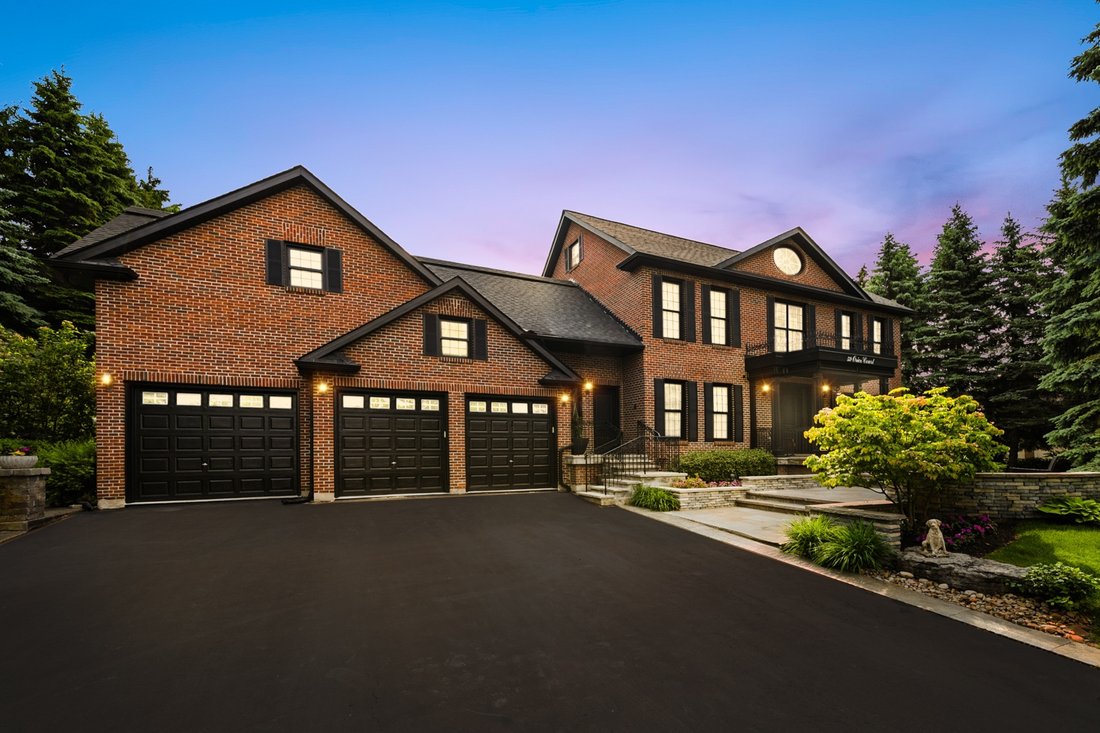 House in Caledon, Ontario, Canada 2 - 18114703