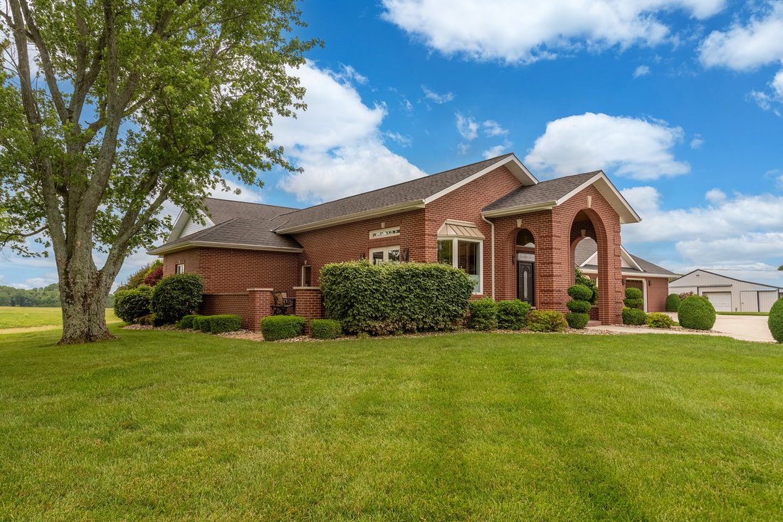 House in Murphysboro, Illinois, United States 5 - 18111699