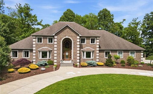House in Youngstown, Ohio, United States 1