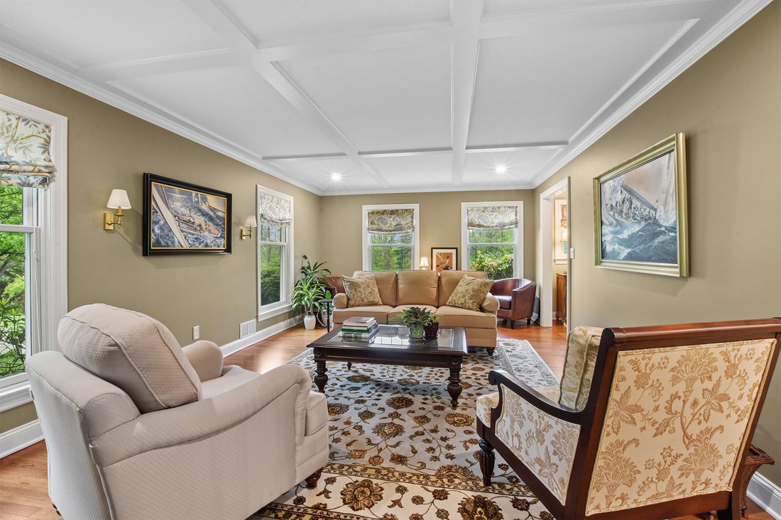House in Tewksbury, New Jersey, United States 4 - 18110612
