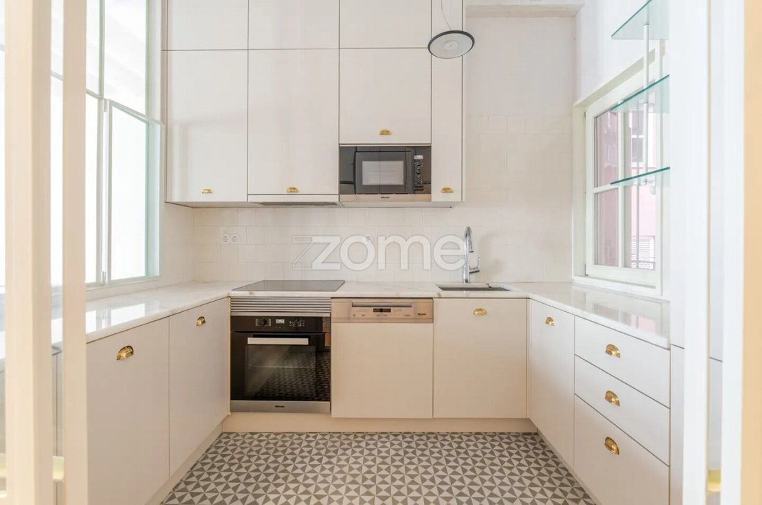 Apartment in Cedofeita, Santo Ildefonso, Se, Miragaia, Sao Nicolau e Vitoria, Porto District, Portugal 3 - 18115215