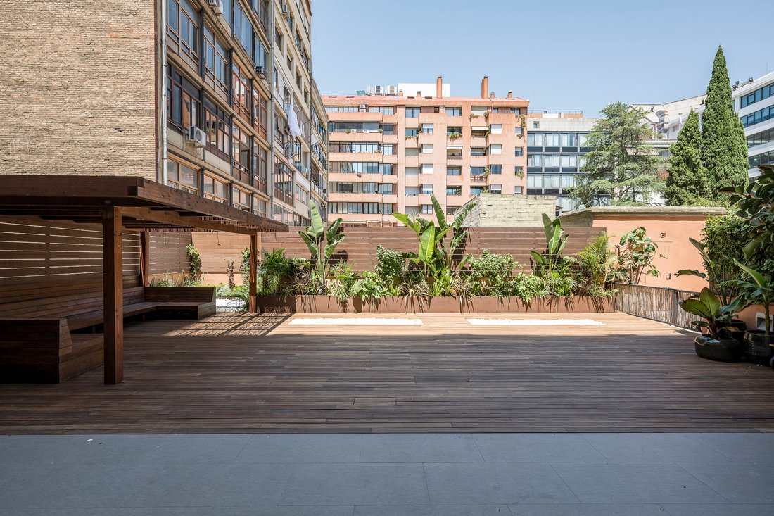 Apartment in Eixample, Barcelona, Spain 2 - 18113151