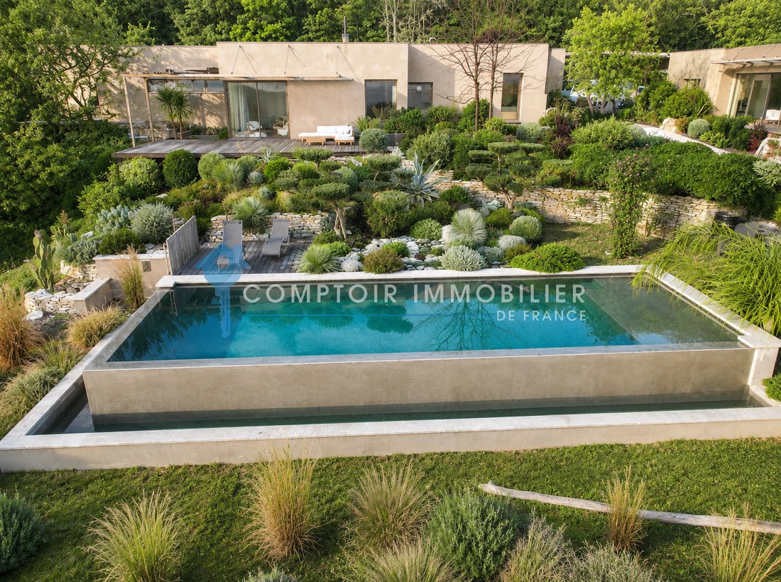 Villa in Montagne des Chèvres, Villeneuve-lès-Avignon, France 1 - 17042884